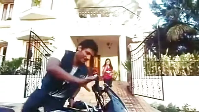 বড়ো মাই, বড় সুন্দরী মহিলা বাৎলা xx
