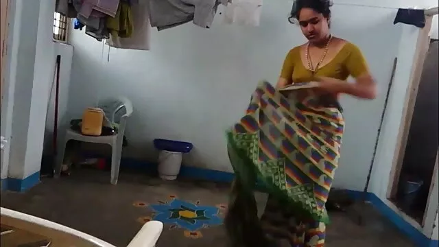 স্বামী ও স্ত্রী, বাংলা দেশী xx