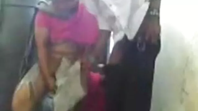 বড়ো বুকের বাংলা দেশী xx মেয়ের