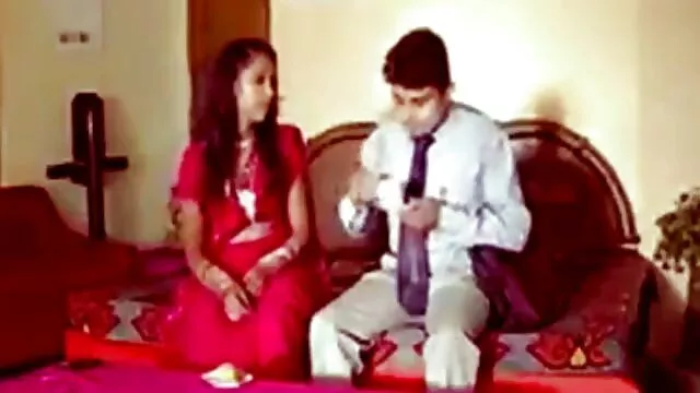 উলঙ্গ নাচের মহিলাদের অন্তর্বাস বাংলা xn xx com মাই এর