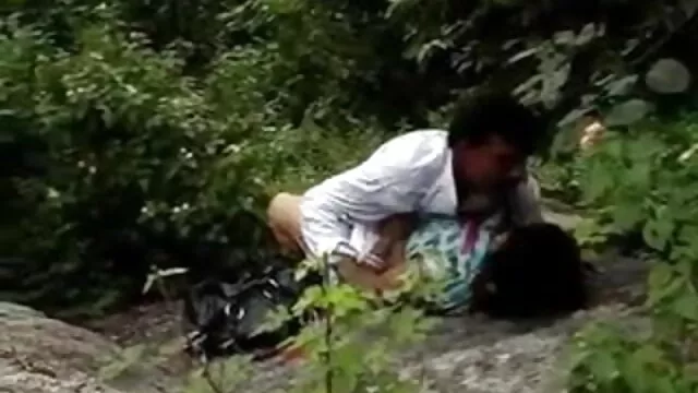 তিনি শুধু স্টীম বাথ বাংলা xx video hd নেন.