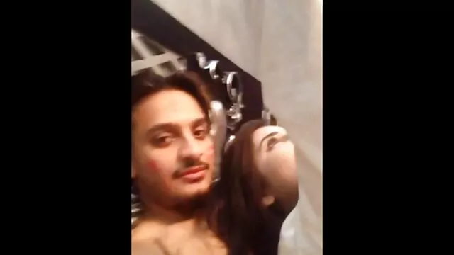 বাড়ীতে তৈরি, স্বামী ও video xx বাংলা স্ত্রী