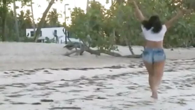 সুন্দরি সেক্সি মহিলার ভিডিও বাংলা xx