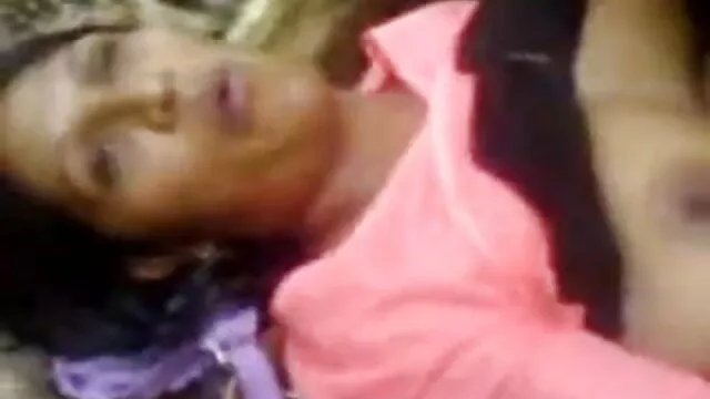 সুন্দরি সেক্সি বাংলা দেশী xx মহিলার