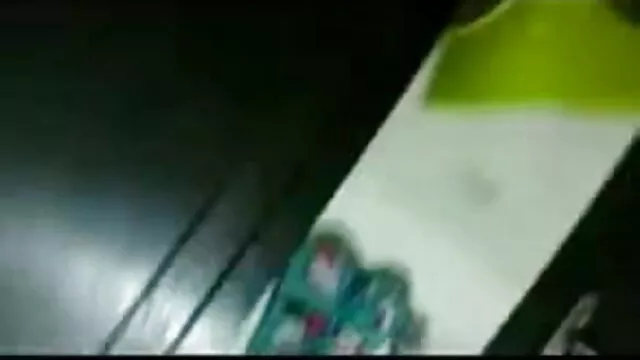 মেয়েদের হস্তমৈথুন, নকল বাঁড়ার www বাংলা xx