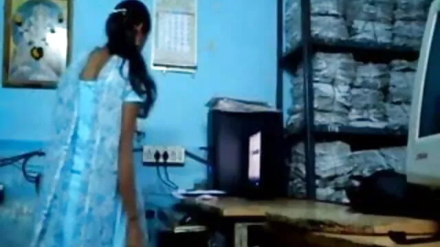 কালো তারকা ধর্ষিত বংলা xx একটি সুন্দর মেয়ে