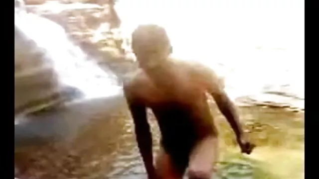 প্লেয়ার এর ভাষা বাংলা 3 xx বিভ্রান্তিকর