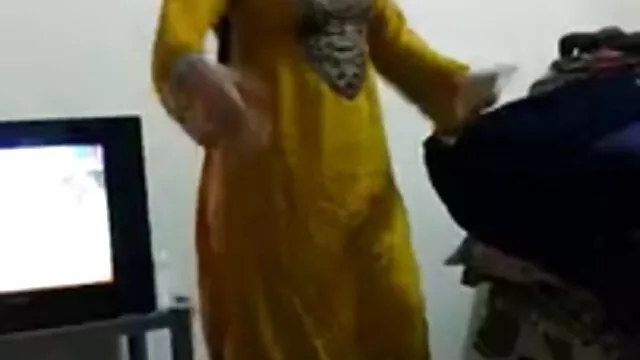 রুশ বাংলা কথা xx কাঁপতে কাঁপতে ধর্ষণের শিকার